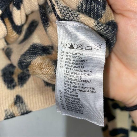 H&M Divided Grungy Destroyed Chunky Leopard Print Knit Cardigan - Size 8… - Picture 14 of 14